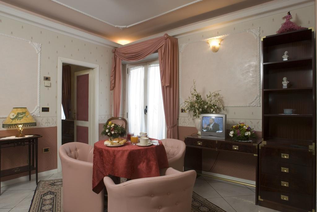Hotel Vienna Ostenda E Ristorante Il Danubio Rimini Exterior foto
