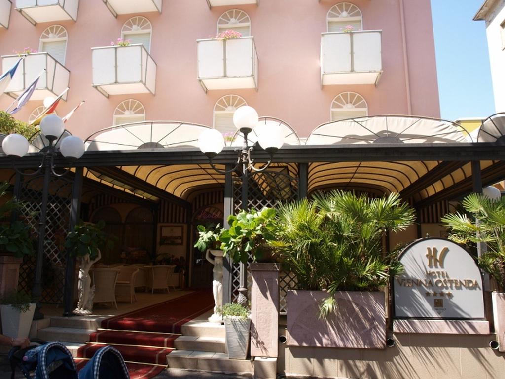 Hotel Vienna Ostenda E Ristorante Il Danubio Rimini Exterior foto